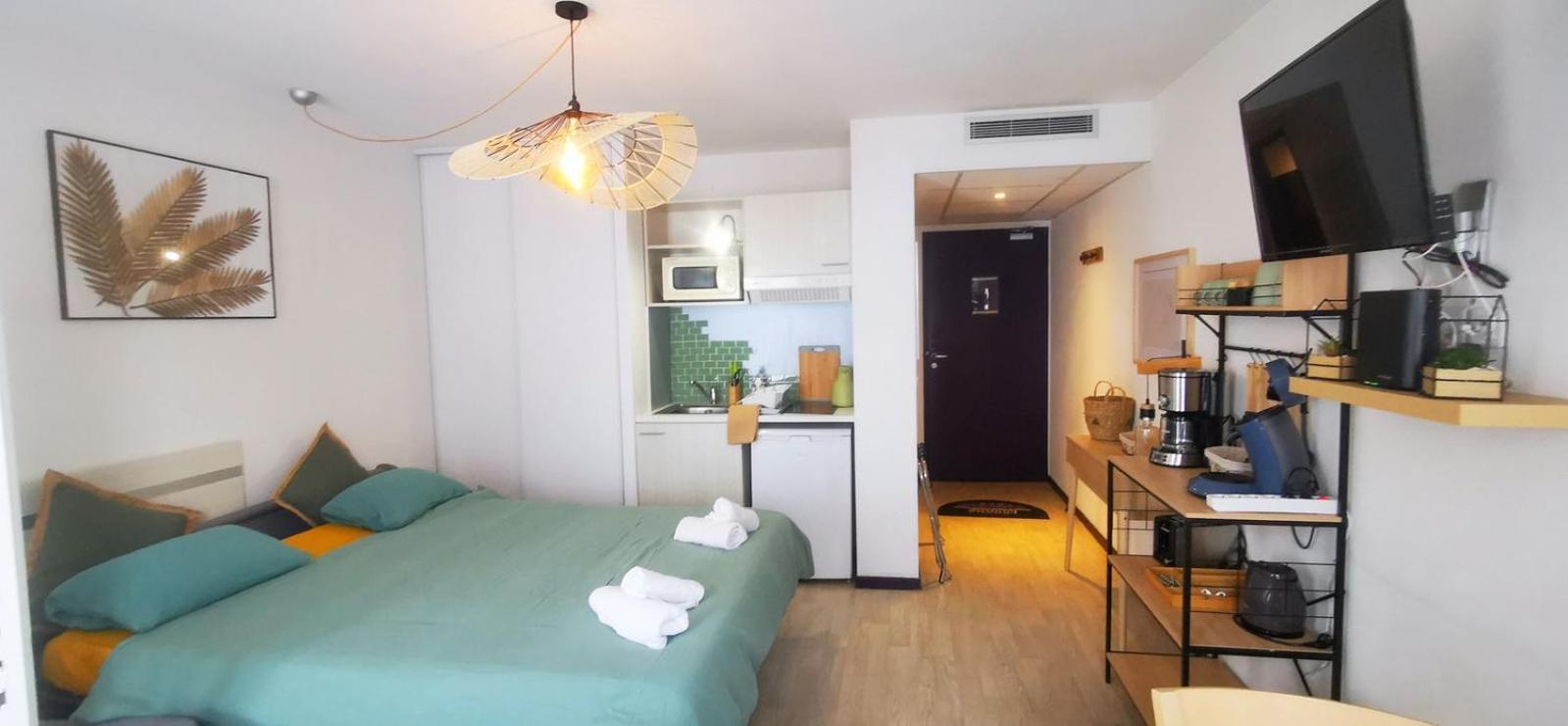 Appartement O'tiny Familiale 4 Personnes, Gare, Centre Ville, Sanctuaire *
